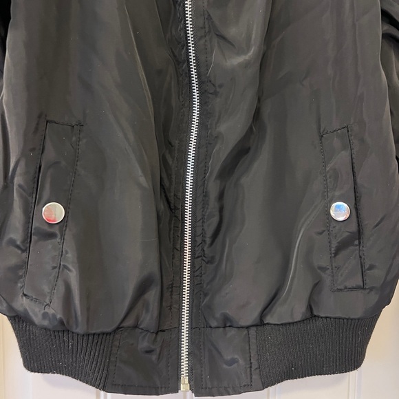 Outer Edge 80’s/90’s Women’s Small Black Bomber Jacket Rainbow Stripes Rave - Picture 6 of 11